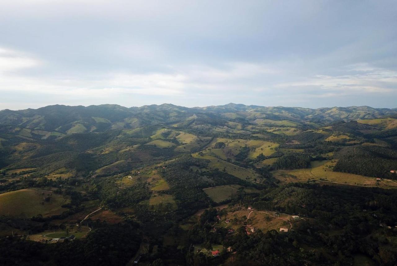 Chales Vinhas Da Harmonia L Pousada Em Cunha Sp Exteriör bild